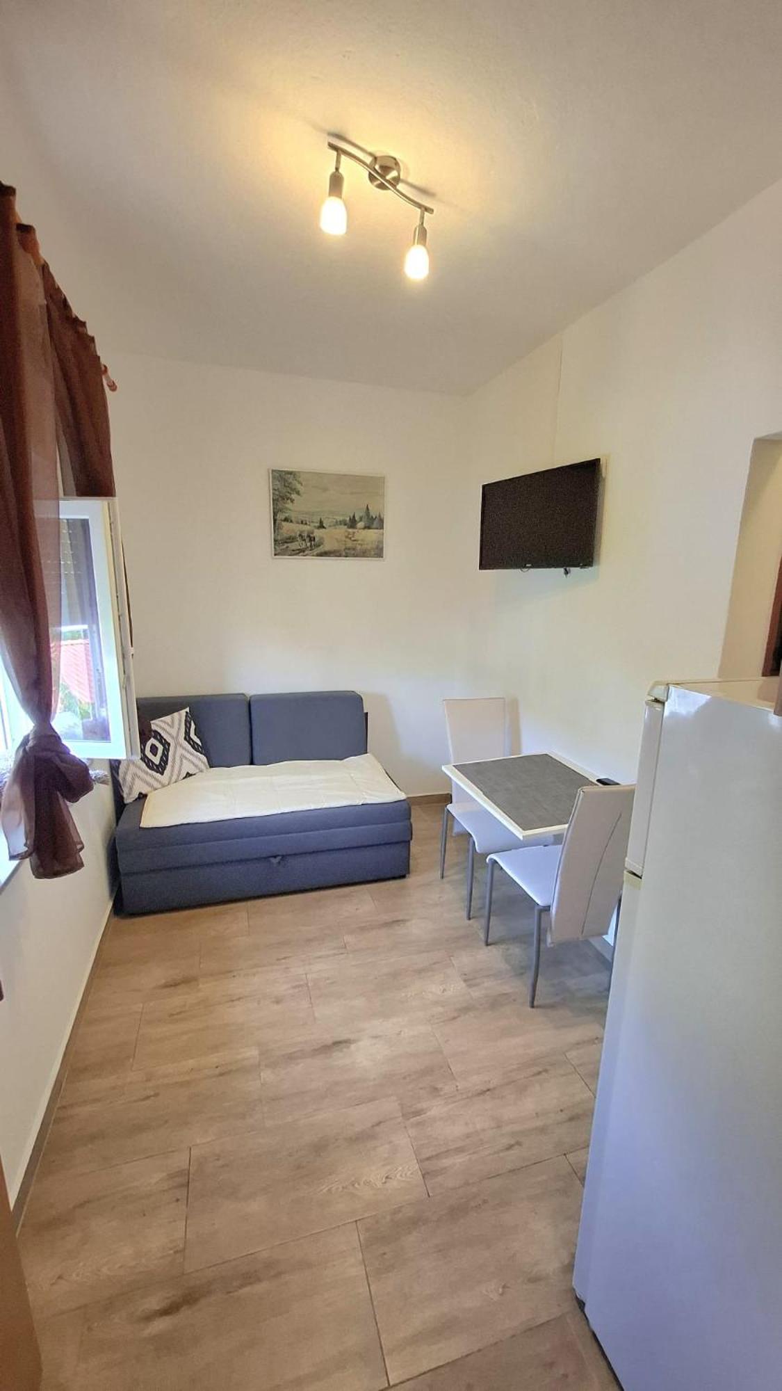 Guesthouse Martina Senj  Bagian luar foto